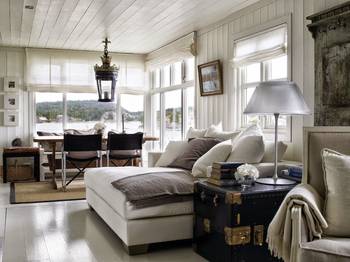Interior design of  in house in Craftsman style.