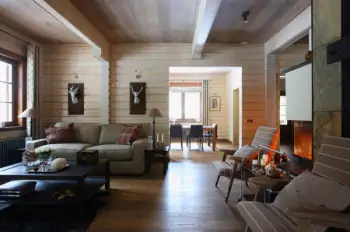 Modern Scandinavian Chalet: Cozy Wooden Interior with Natural Accents