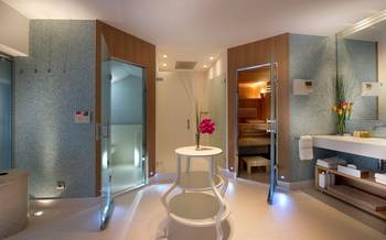 Bathroom design in private house in contemporary style.
