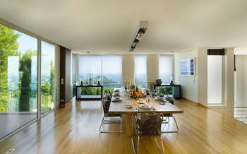 Dining room example in private house in contemporary style.