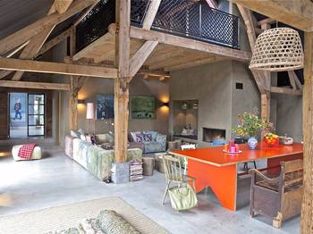  design in private house in loft style.
